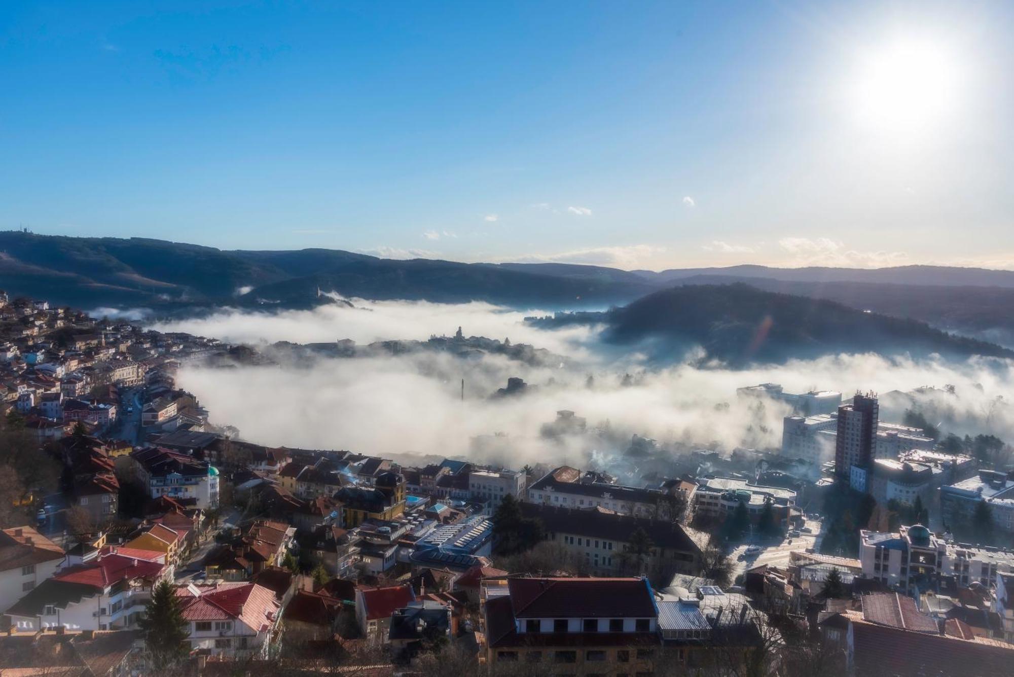 Top Sky View - Studio Panorama Veliko Tărnovo Exteriör bild
